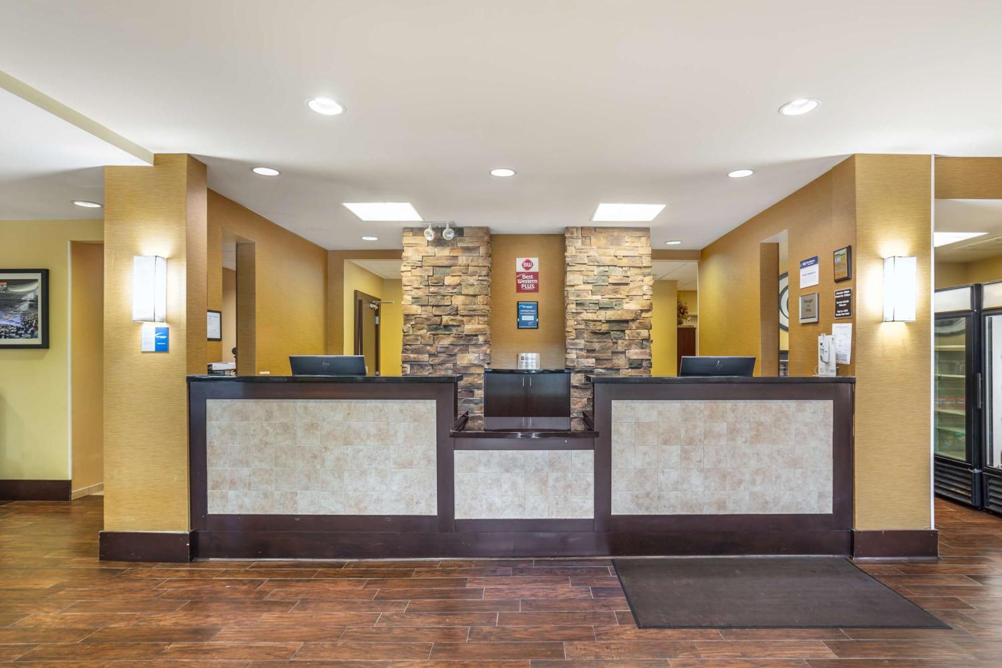 Best Western Plus University Park Inn & Suites State College Esterno foto